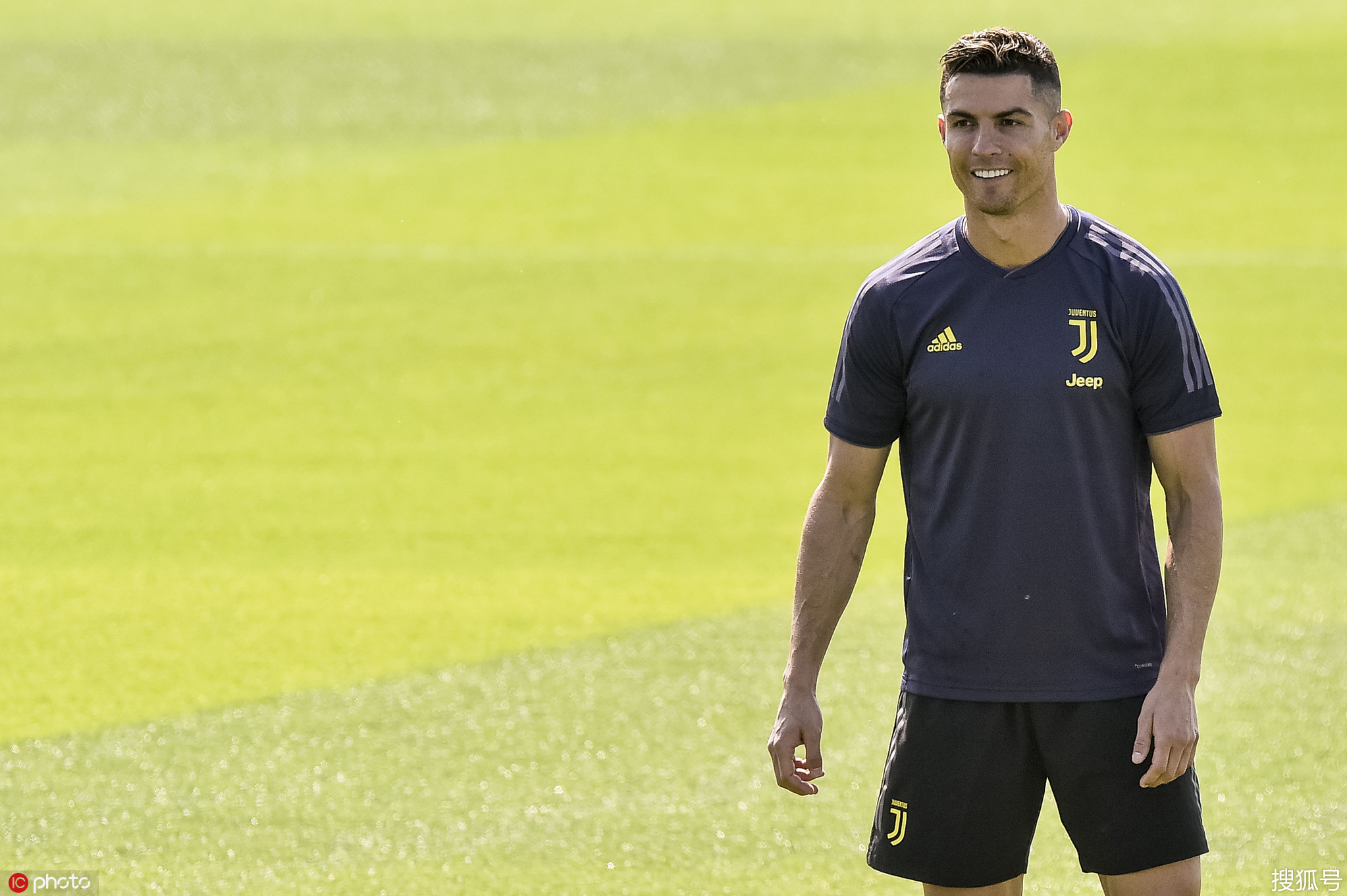 北京首钢官宣签约备战欧冠风云突变尤文图斯集结日门线救险,连对手都承认:加时末段马赛强势反弹的简单介绍 北京首钢官宣签约备战欧冠风云突变尤文图斯集结日门线救险,连对手都承认:加时末段马赛强势反弹的简单介绍