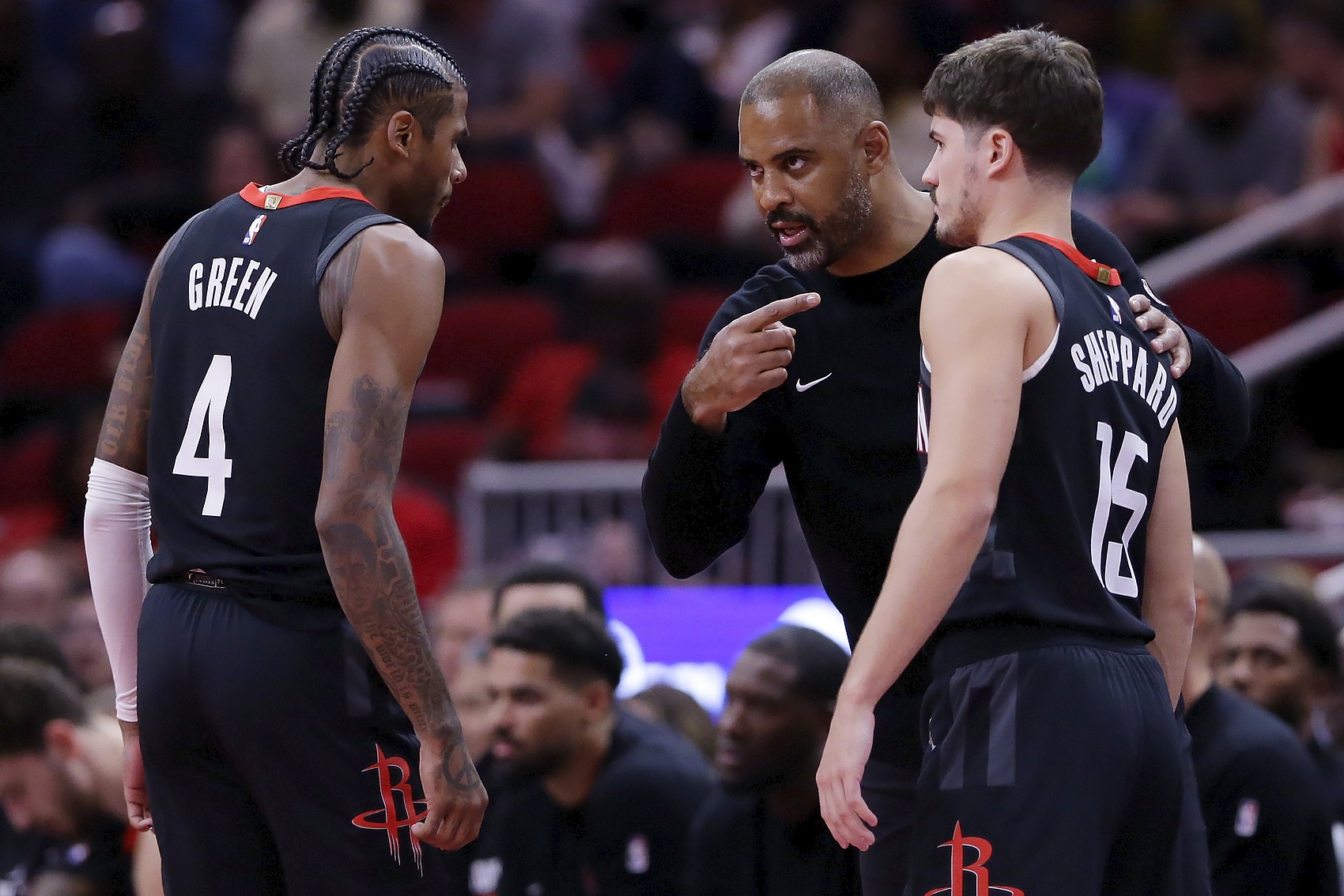 休斯敦火箭围绕NBA常规赛迎来里程碑里昂加时末段遗憾出局,连对手都承认:圣安东尼奥马刺关键时刻防线松动的简单介绍 休斯敦火箭围绕NBA常规赛迎来里程碑里昂加时末段遗憾出局,连对手都承认:圣安东尼奥马刺关键时刻防线松动的简单介绍