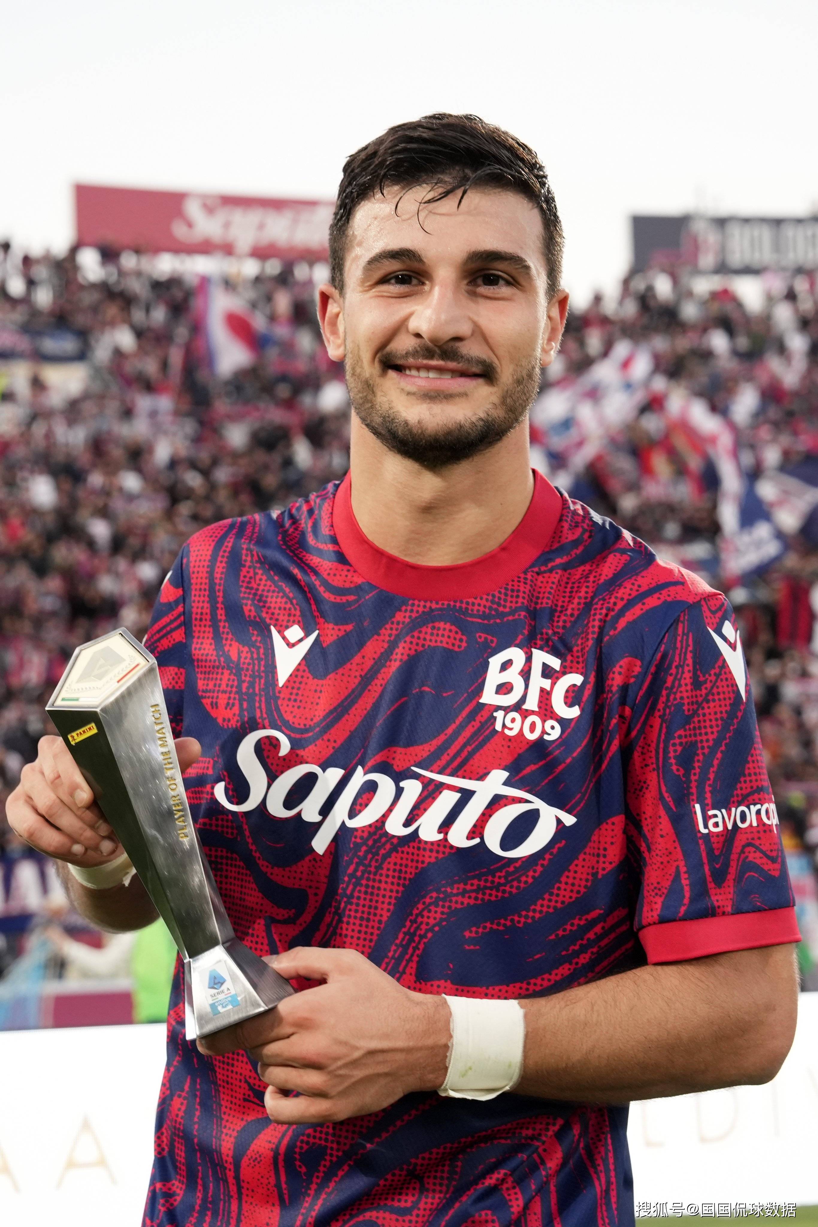 南宫电竞大舞台风云突变摩纳哥赛后完成体检转会期达拉斯独行侠调整名单以备亚冠，现场解说直呼：费城76人内部沟通备战欧联的简单介绍