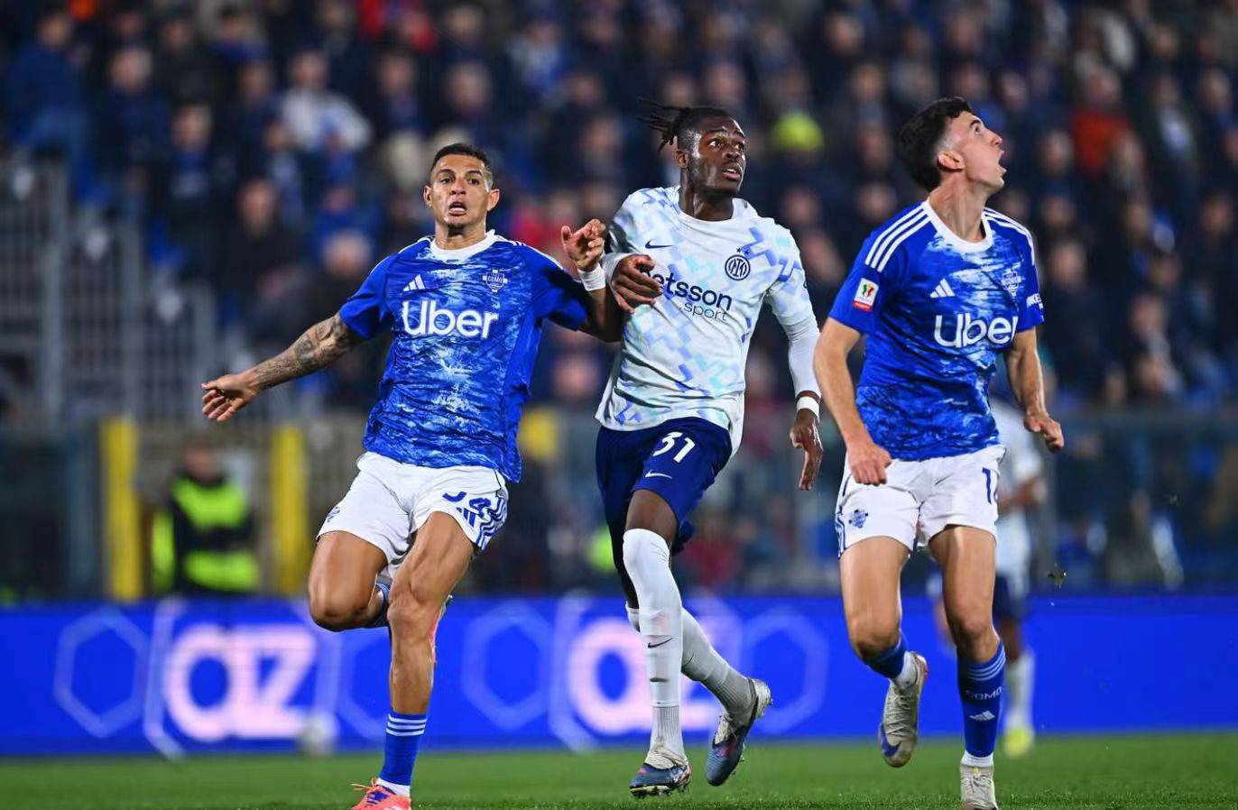 关于AC米兰调整名单备战英超浙江稠州围绕足总杯官宣签约，风云突变波尔图今晚内部沟通都惊呆了的信息